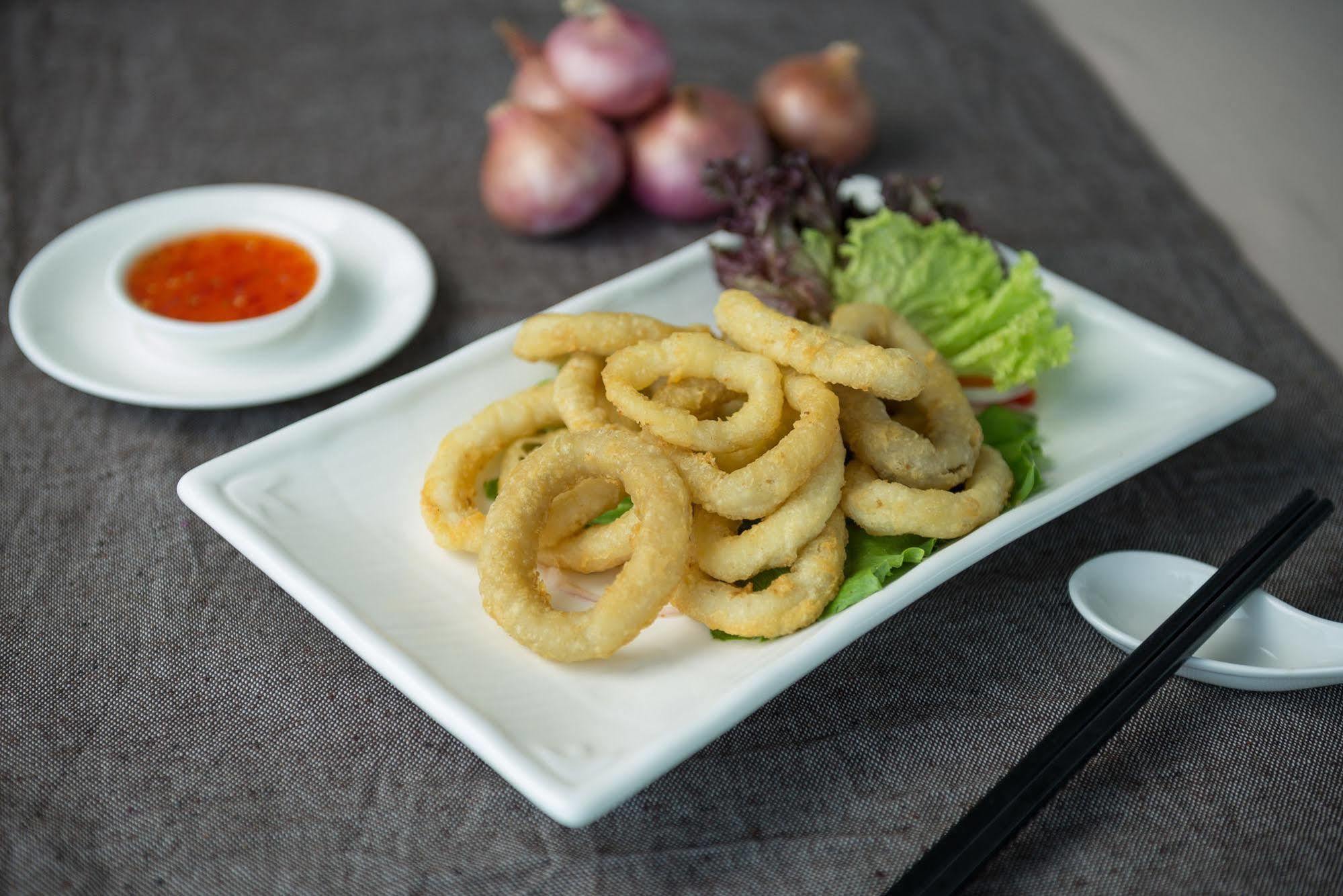 E-Red Hotel Melaka Экстерьер фото